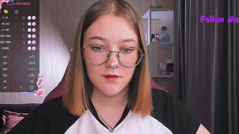 Snapshot of bubble_bunny chatting on January 19, 2025, 9:45 pm Ruby online show from January 19, 2025, 9:45 pm