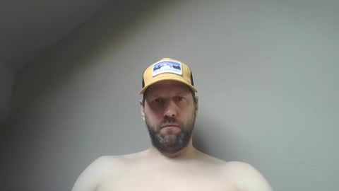 bubblebee1982 online show from March 16, 2026, 1:26 pm