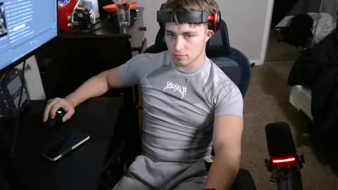 BubblebuttBdn online show from October 9, 2025, 6:33 am