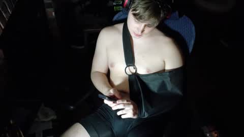 BubblebuttBdn online show from May 11, 2026, 5:13 am