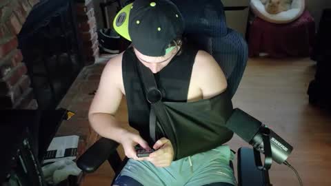 BubblebuttBdn online show from May 17, 2026, 11:34 pm
