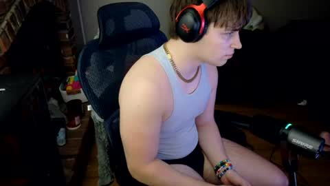 BubblebuttBdn online show from July 15, 2026, 7:02 am