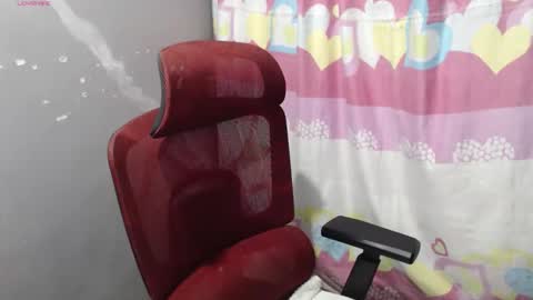 Snapshot of bubblebuttpinay chatting on May 15, 2026, 11:23 pm Sunshine online show from May 15, 2026, 11:23 pm