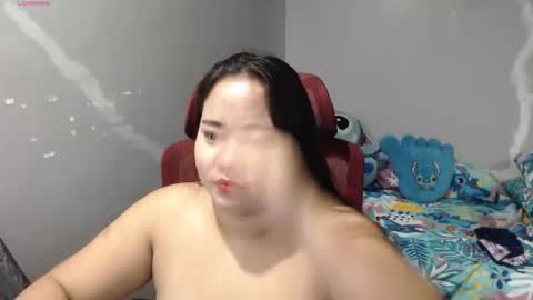 Snapshot of bubblebuttpinay chatting on June 5, 2026, 11:54 pm Sunshine online show from June 5, 2026, 11:54 pm