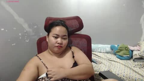 Snapshot of bubblebuttpinay chatting on July 22, 2026, 6:32 pm Sunshine online show from July 22, 2026, 6:32 pm