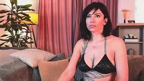 Snapshot of bubblecum4 chatting on February 5, 2025, 11:23 am MayaCroft online show from February 5, 2025, 11:23 am