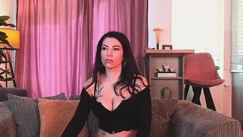 Snapshot of bubblecum4 chatting on February 8, 2025, 7:37 am MayaCroft online show from February 8, 2025, 7:37 am