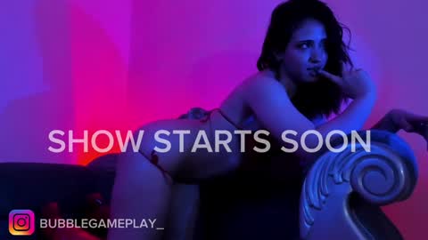 Snapshot of bubblewhite_ chatting on December 17, 2024, 11:17 am BubbleJereth online show from December 17, 2024, 11:17 am