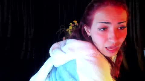 Snapshot of bubblewhite_ chatting on January 22, 2025, 5:59 pm BubbleJereth online show from January 22, 2025, 5:59 pm