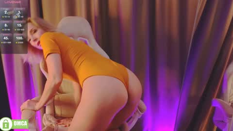 bubbling_crush online show from February 1, 2025, 3:52 am