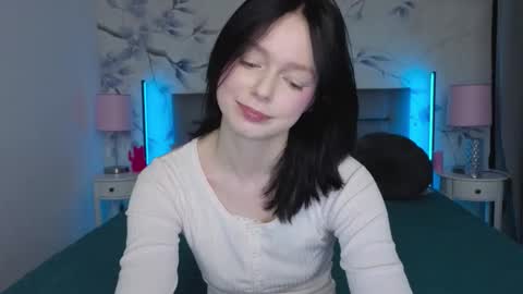 Leona online show from February 1, 2026, 9:57 pm