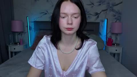 Leona online show from March 9, 2026, 10:36 pm