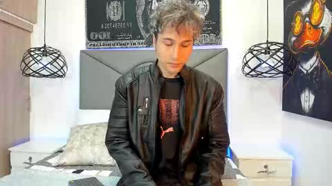 Snapshot of buddy_whitte chatting on October 22, 2025, 12:16 pm Buddy Whitte online show from October 22, 2025, 12:16 pm