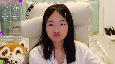 Sandy----xx online show from January 18, 2026, 5:28 pm