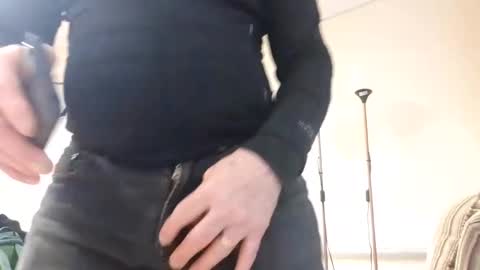 Snapshot of bulkyboners chatting on March 6, 2025, 9:47 am ejaculation for 250 online show from March 6, 2025, 9:47 am