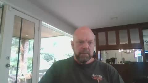 Snapshot of bulldog302w chatting on July 17, 2026, 1:40 pm bulldog302w online show from July 17, 2026, 1:40 pm