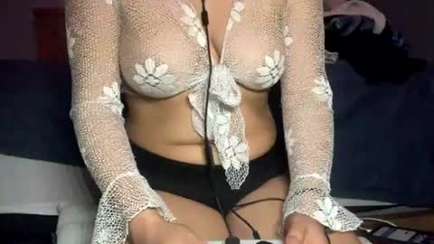 Snapshot of bunny15888 chatting on June 18, 2026, 5:08 am bunny15888 online show from June 18, 2026, 5:08 am