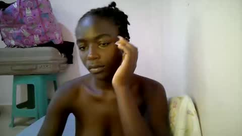 Snapshot of bunny_bliss1 chatting on June 5, 2026, 8:42 am bunny_bliss1 online show from June 5, 2026, 8:42 am