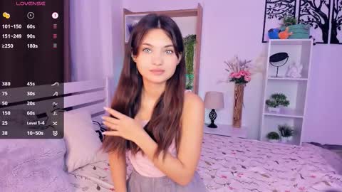 Snapshot of bunny_nova chatting on October 17, 2025, 9:01 am Aria online show from October 17, 2025, 9:01 am