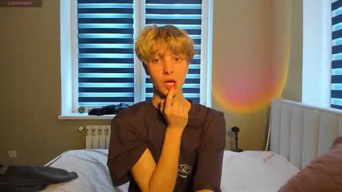 BunnyBlush online show from February 25, 2026, 7:29 am