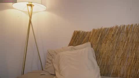Snapshot of bunnycute_shy chatting on May 28, 2026, 12:57 pm 30 Off online show from May 28, 2026, 12:57 pm