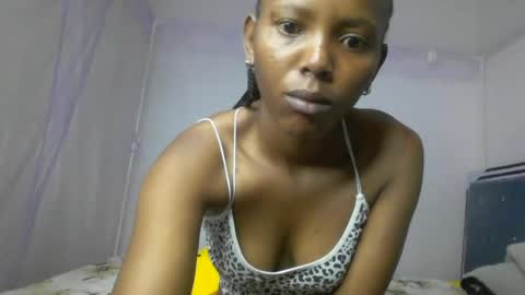 bunnydiva_ online show from June 14, 2026, 1:47 am
