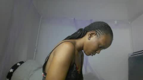 bunnydiva_ online show from June 15, 2026, 1:52 am