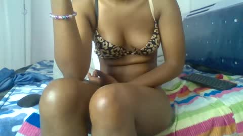 Snapshot of bunnydiva_ chatting on June 22, 2026, 3:25 am bunnydiva_ online show from June 22, 2026, 3:25 am