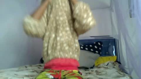 Snapshot of bunnydiva_ chatting on July 8, 2026, 12:37 am bunnydiva_ online show from July 8, 2026, 12:37 am