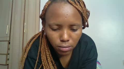 Snapshot of bunnydiva_ chatting on July 16, 2026, 6:30 am bunnydiva_ online show from July 16, 2026, 6:30 am