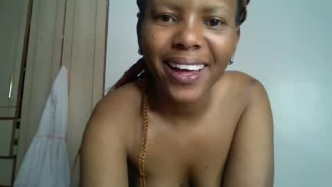 Snapshot of bunnydiva_ chatting on July 19, 2026, 3:21 am bunnydiva_ online show from July 19, 2026, 3:21 am