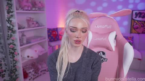 Stella online show from January 9, 2026, 12:46 am