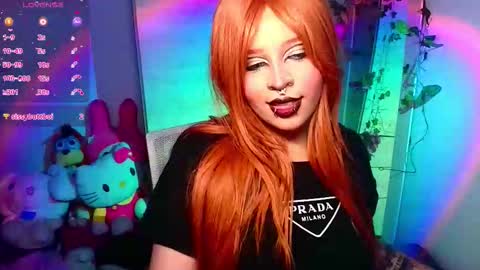 bunnylilith_ online show from September 19, 2025, 2:02 am
