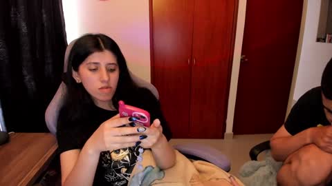 Jess online show from December 8, 2024, 7:32 pm