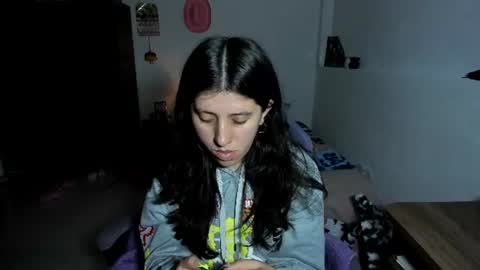 Jess online show from July 5, 2026, 3:56 am