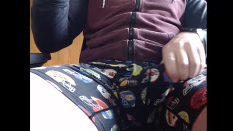 burbsguy2016 online show from December 17, 2024, 7:26 pm