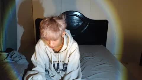 burger_kingxxx online show from March 16, 2026, 7:18 pm