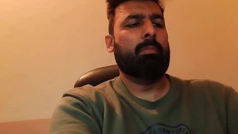 Hairy Arabian online show from January 12, 2025, 9:51 am