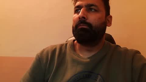 Hairy Arabian online show from January 27, 2025, 3:37 am