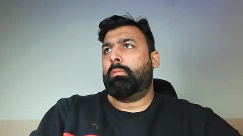 Hairy Arabian online show from February 6, 2025, 5:03 am