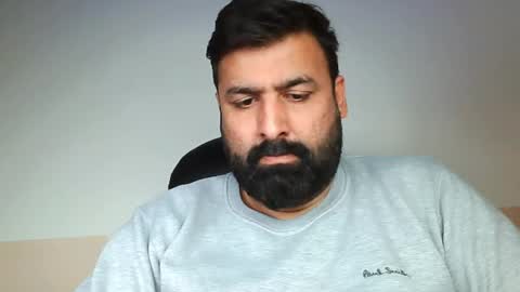 Hairy Arabian online show from February 9, 2025, 9:47 am