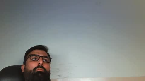 Hairy Arabian online show from February 15, 2025, 4:34 pm