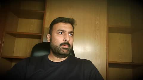 Hairy Arabian online show from November 5, 2025, 10:15 am