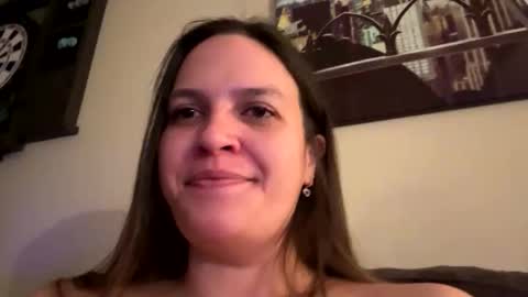 Snapshot of buschbaby chatting on November 23, 2025, 9:31 am buschbaby online show from November 23, 2025, 9:31 am