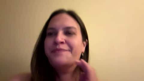 Snapshot of buschbaby chatting on February 4, 2026, 9:26 am buschbaby online show from February 4, 2026, 9:26 am