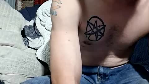 Snapshot of buster18hymen chatting on September 14, 2025, 5:50 am Buster18Hymen online show from September 14, 2025, 5:50 am