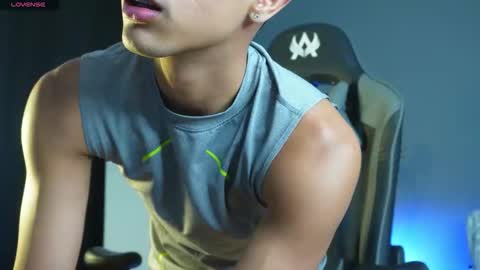 Snapshot of busterspinter chatting on June 6, 2026, 1:11 am Buster independent model online show from June 6, 2026, 1:11 am