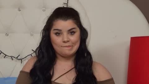 Snapshot of busty_madison chatting on December 12, 2024, 11:07 am busty_madison online show from December 12, 2024, 11:07 am