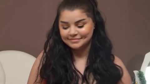 Snapshot of busty_madison chatting on December 22, 2024, 8:16 am busty_madison online show from December 22, 2024, 8:16 am