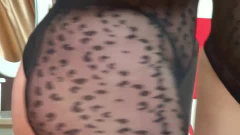 Snapshot of busty_madison chatting on January 15, 2025, 9:02 am busty_madison online show from January 15, 2025, 9:02 am